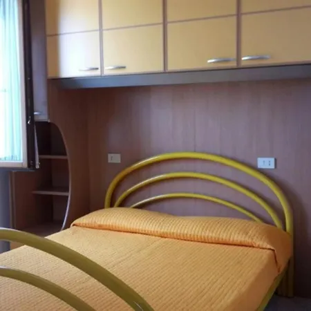 Flat In A Surrounded By Garden Apartment