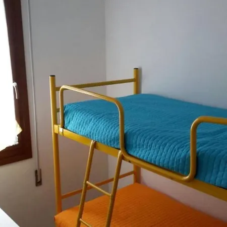 Apartment Flat In A Surrounded By Garden *