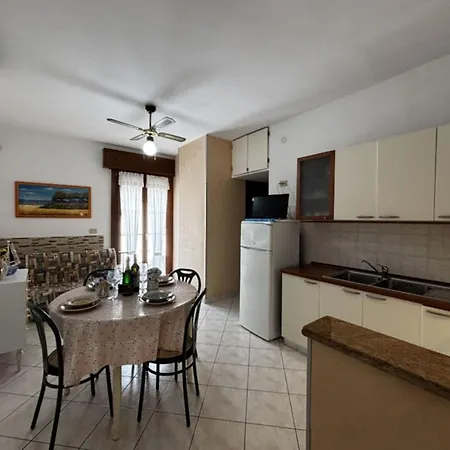 Renovated In Rosolina Διαμέρισμα Rosolina Mare